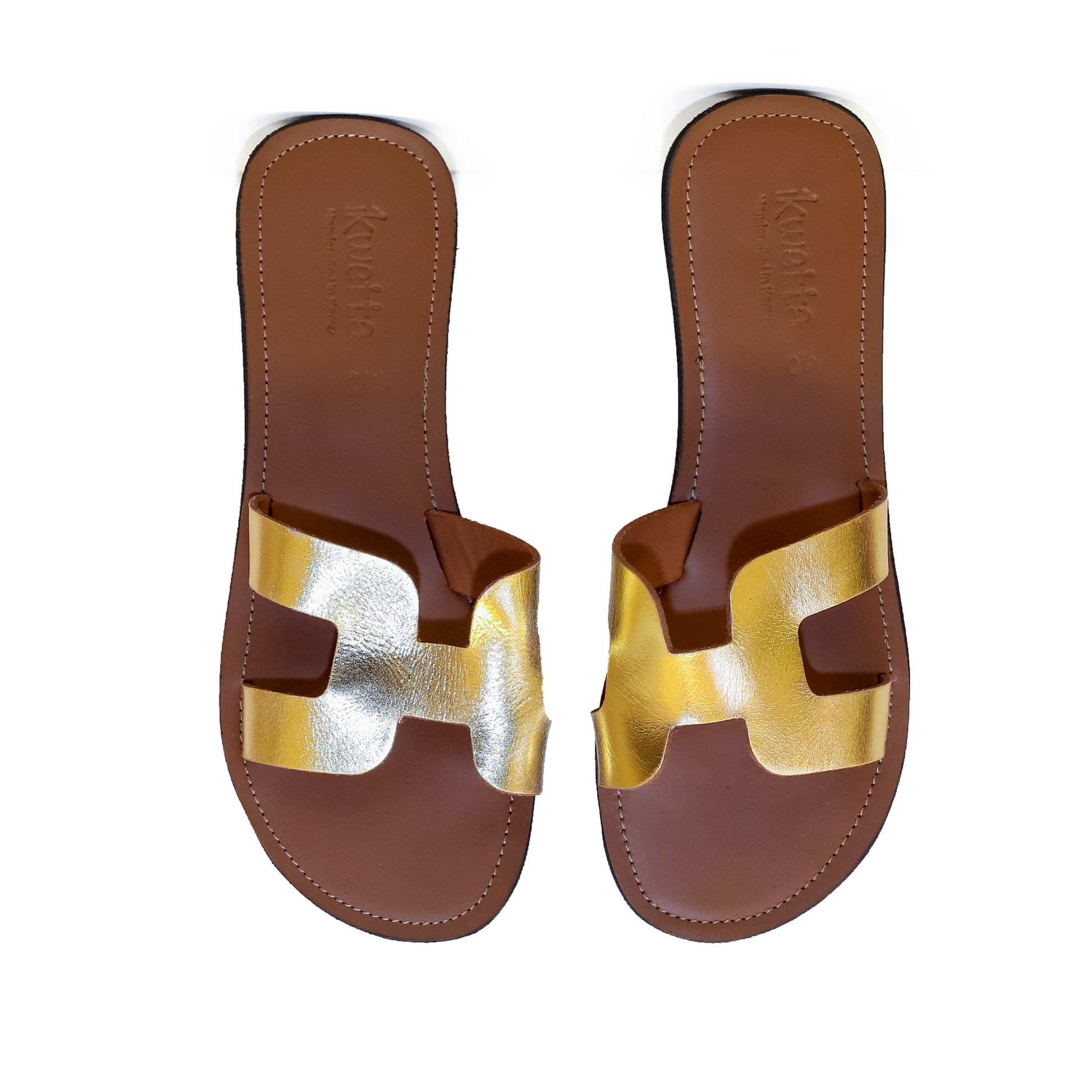 Ceto sandals in caramel smooth leather with gold foil  upper.