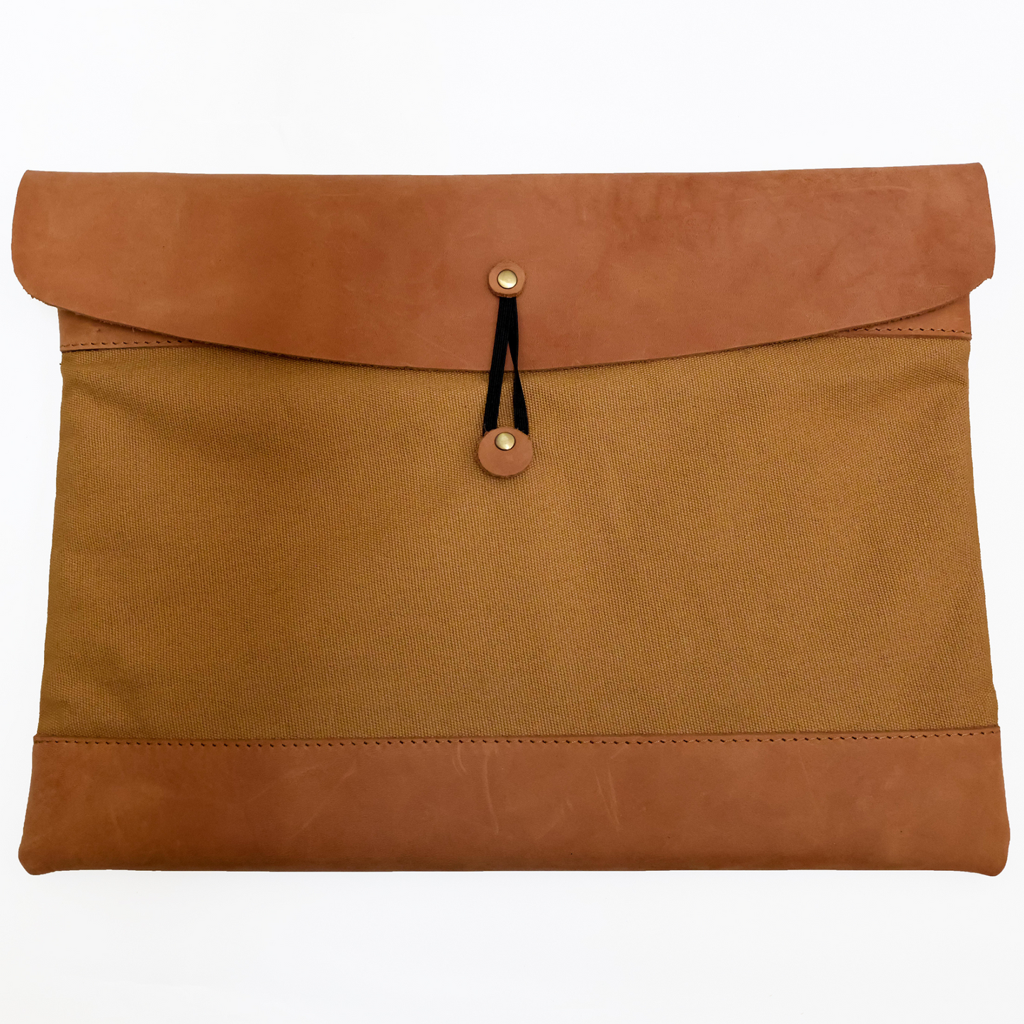 Gentleman's case in tan oil pull up leather and canvas