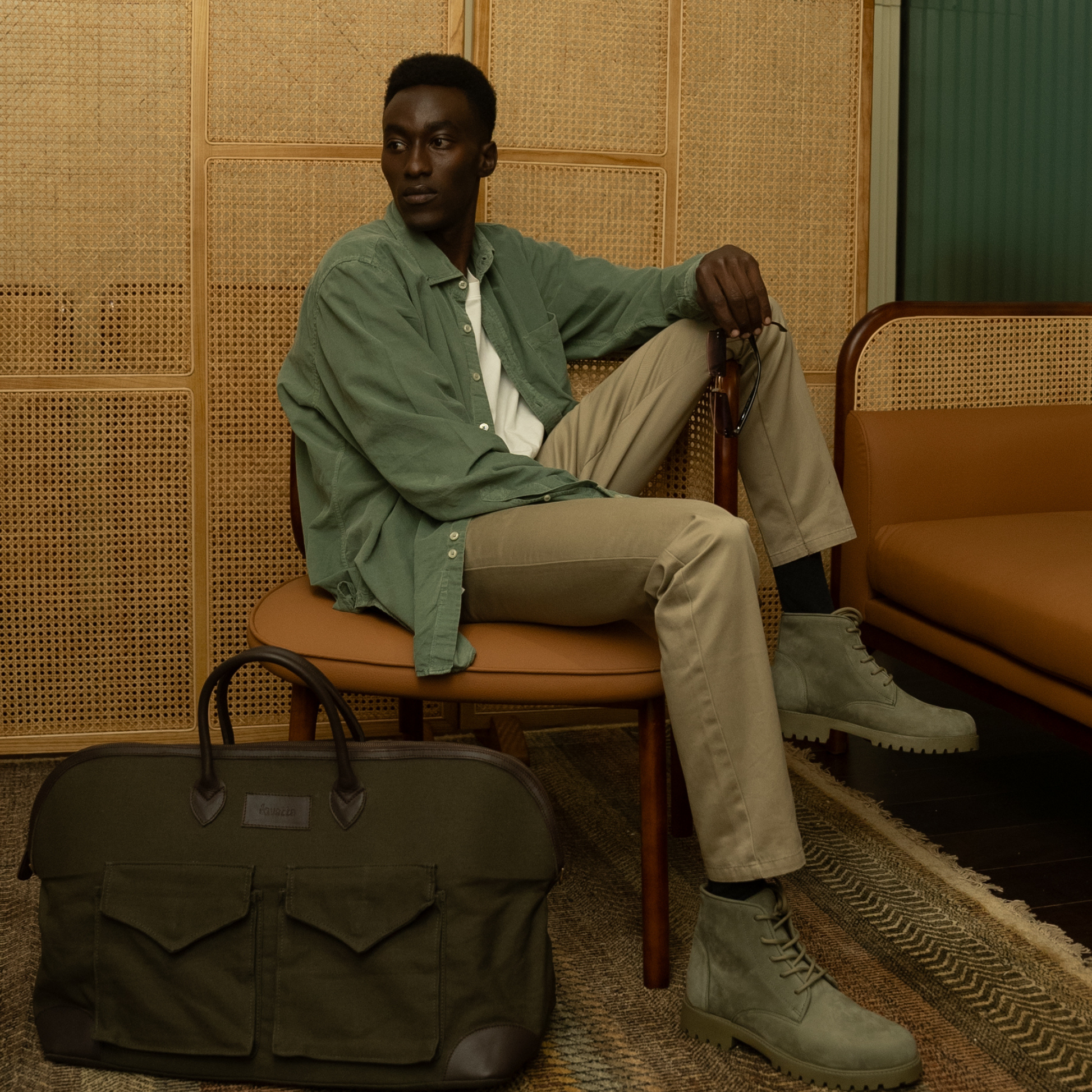 Gin weekender bag in green canvas and brown smooth leather